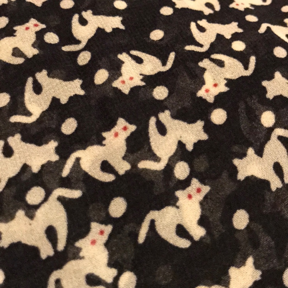 😻 ModCloth Cat Scarf 😻